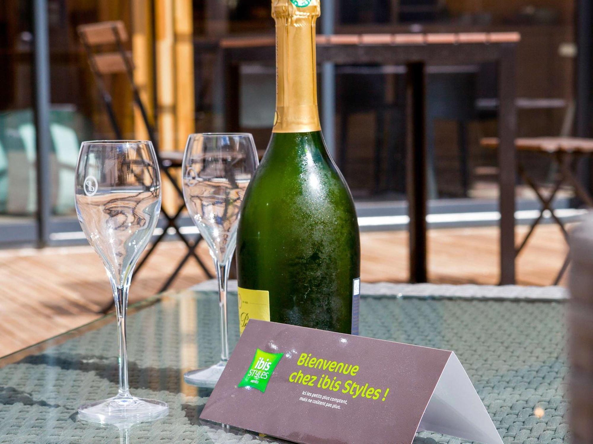 Ibis Styles En Champagne Centre 3*
