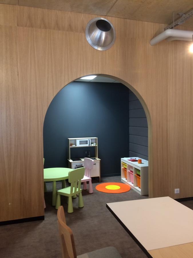 Hotel Ibis Styles En Champagne Centre